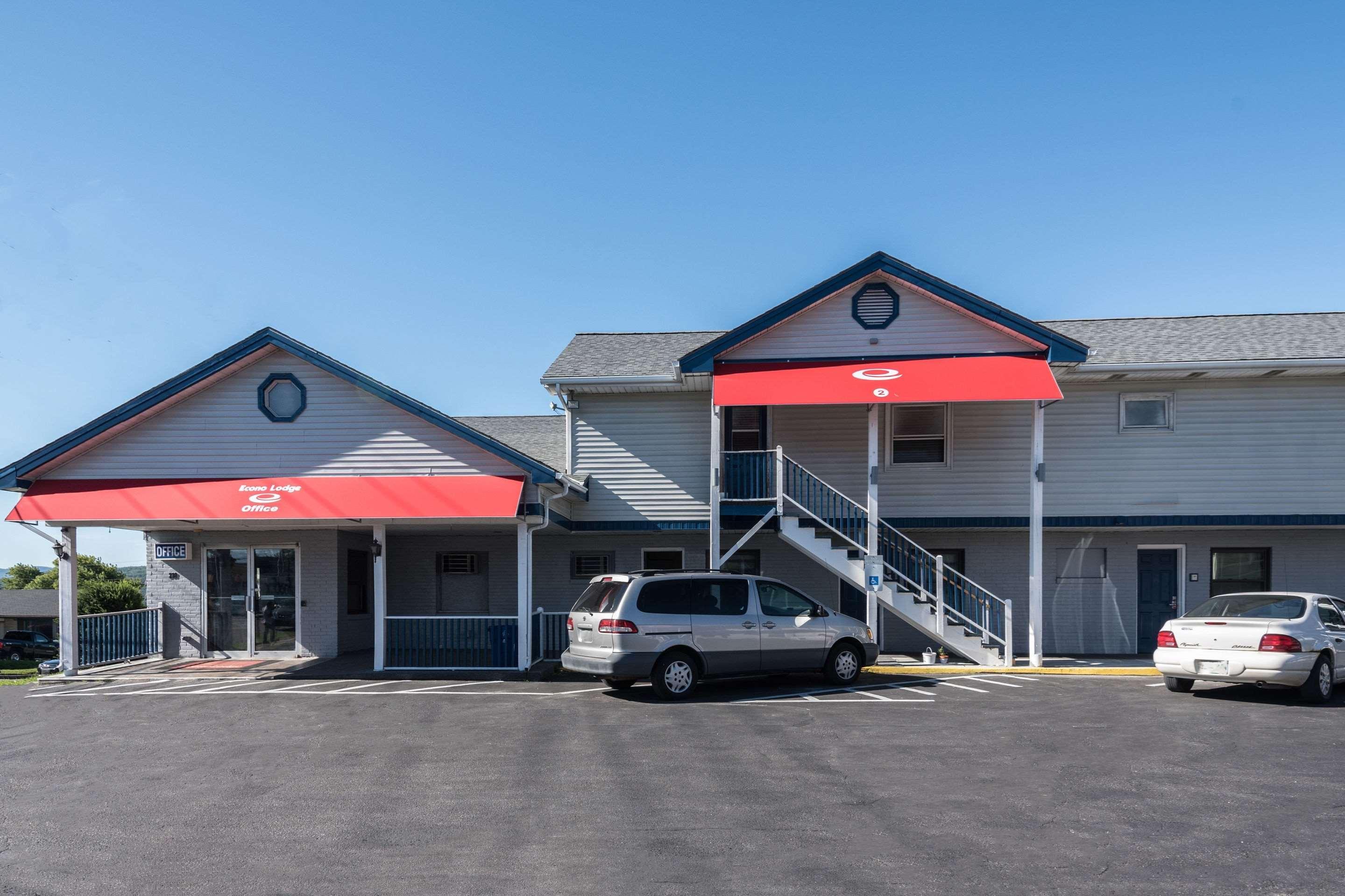 Econo Lodge Rutland City Near Hwy 7 Zewnętrze zdjęcie