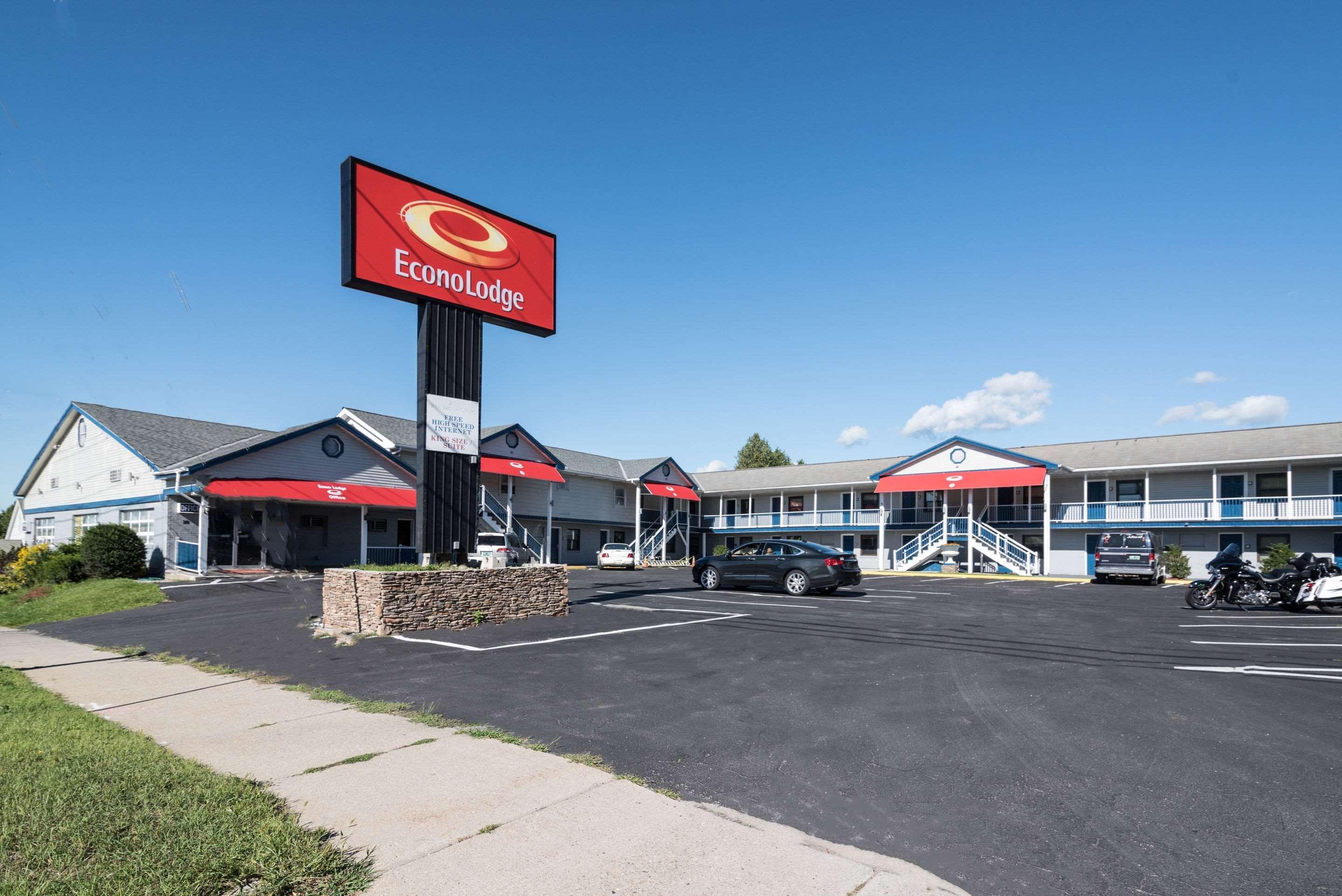 Econo Lodge Rutland City Near Hwy 7 Zewnętrze zdjęcie